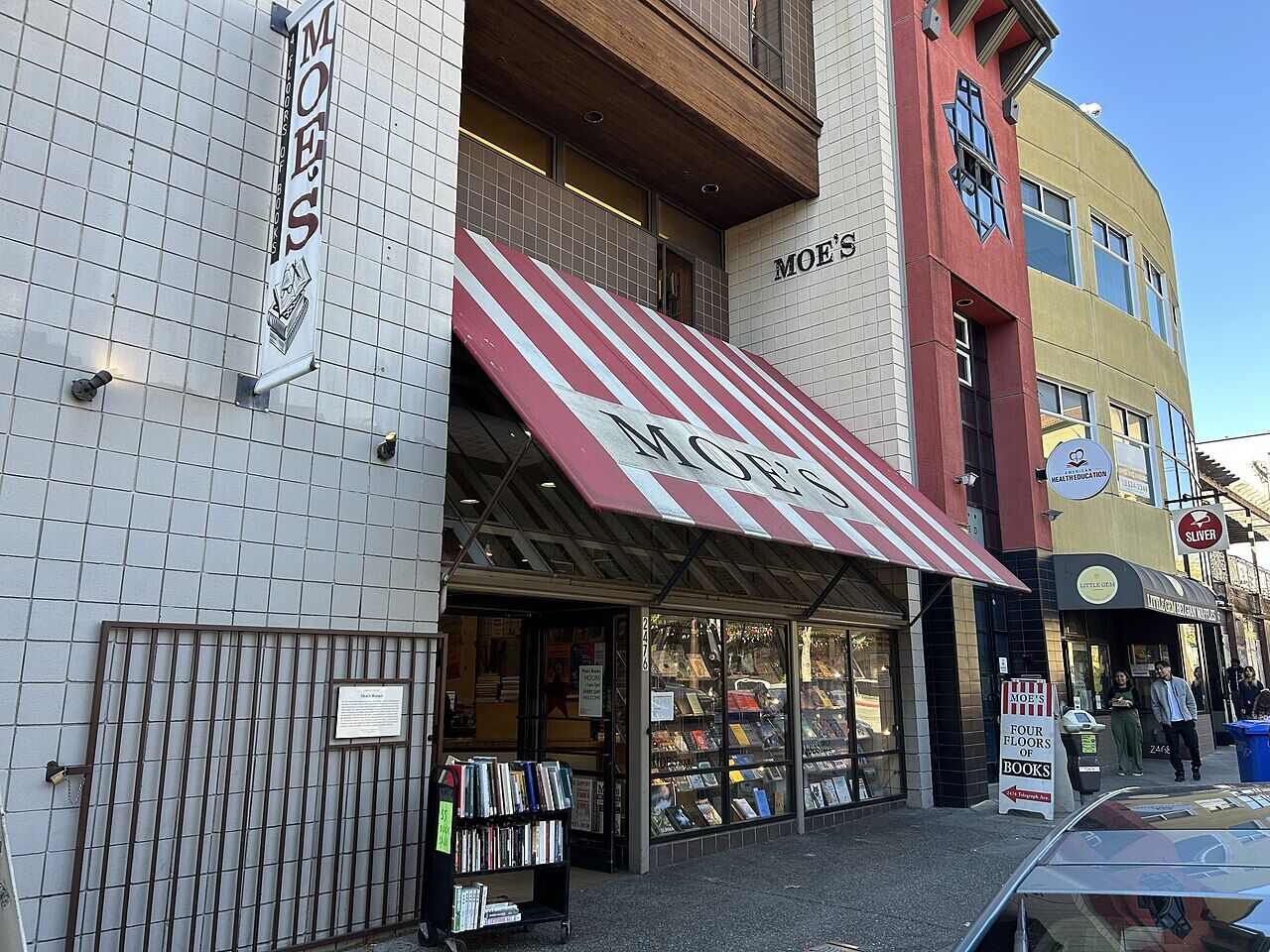Storefront of Moe's Books bookstore on Telegraph Avenue, Berkeley
